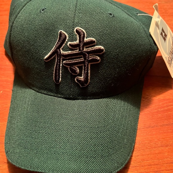 headmaster campus wear Other - Hawaii University Warriors green hat NWT